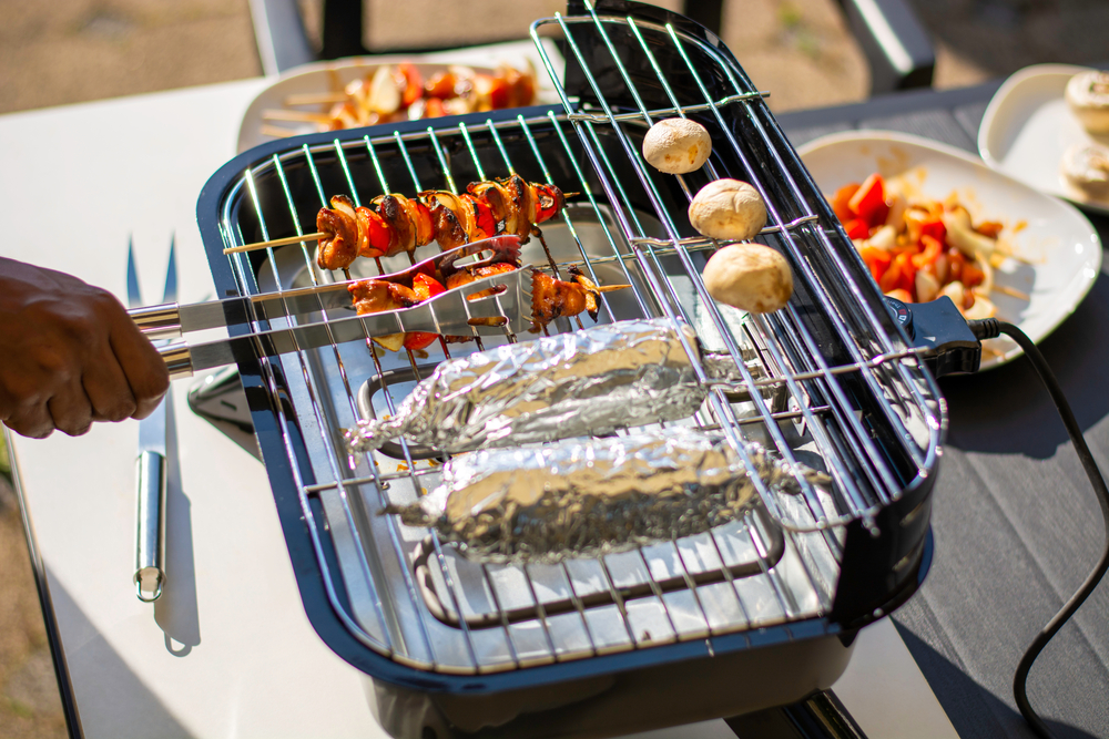 Grilling,On,A,Hybrid,Grill,Barbecue,For,Electric,Or,Charcoal.